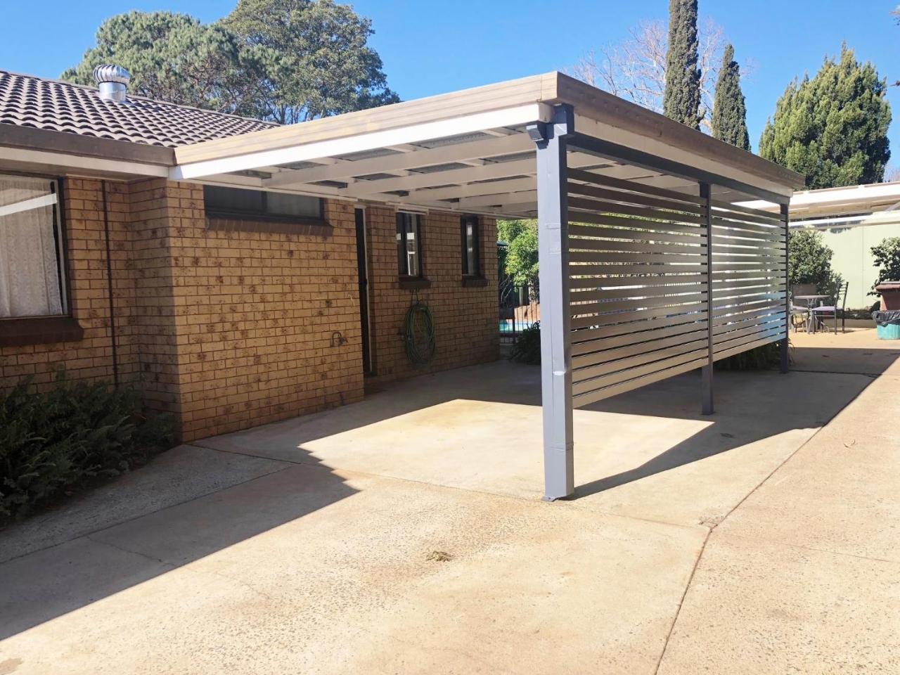 Jacaranda Place Motor Inn Toowoomba Exterior photo